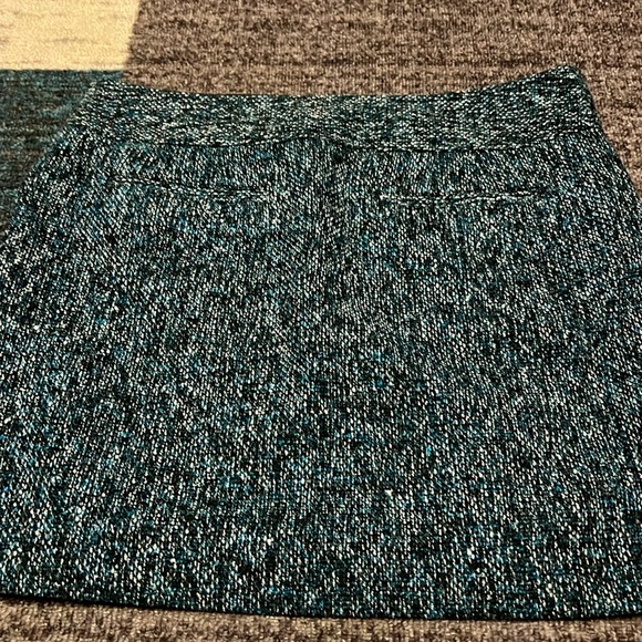 Ann Taylor Loft Size 12 Mini skirt Teal Black and White - Picture 7 of 7